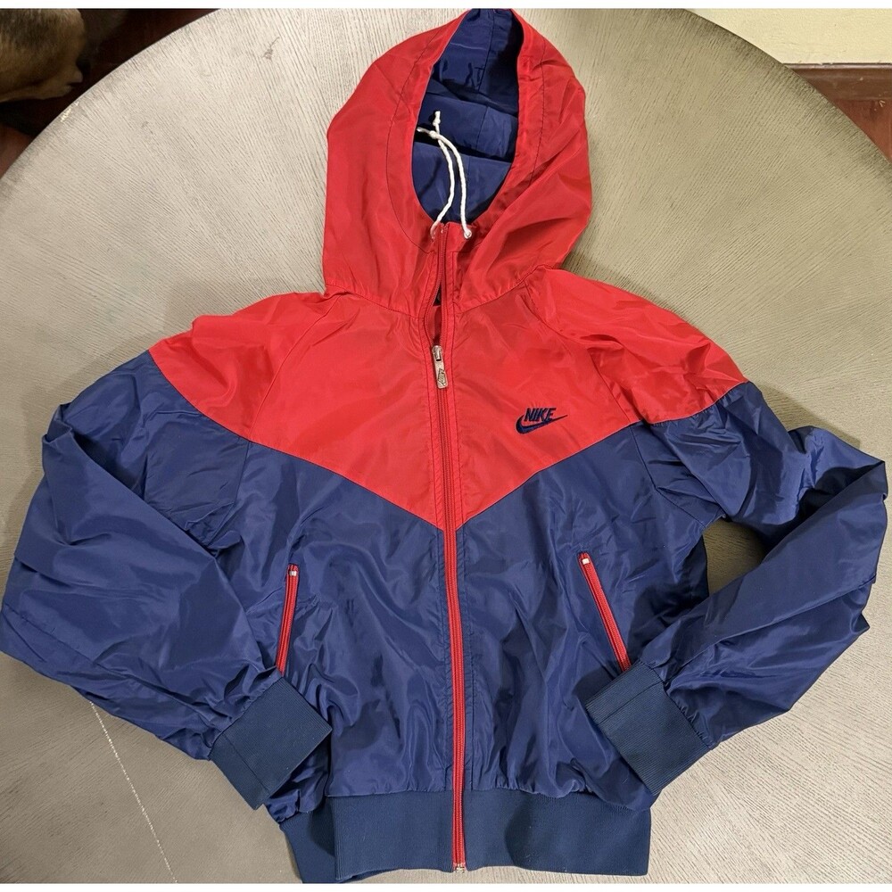 Vintage 80s Nike Blue Tag Windrunner Jacket Small Red Navy Chevron Fits Slim/XS